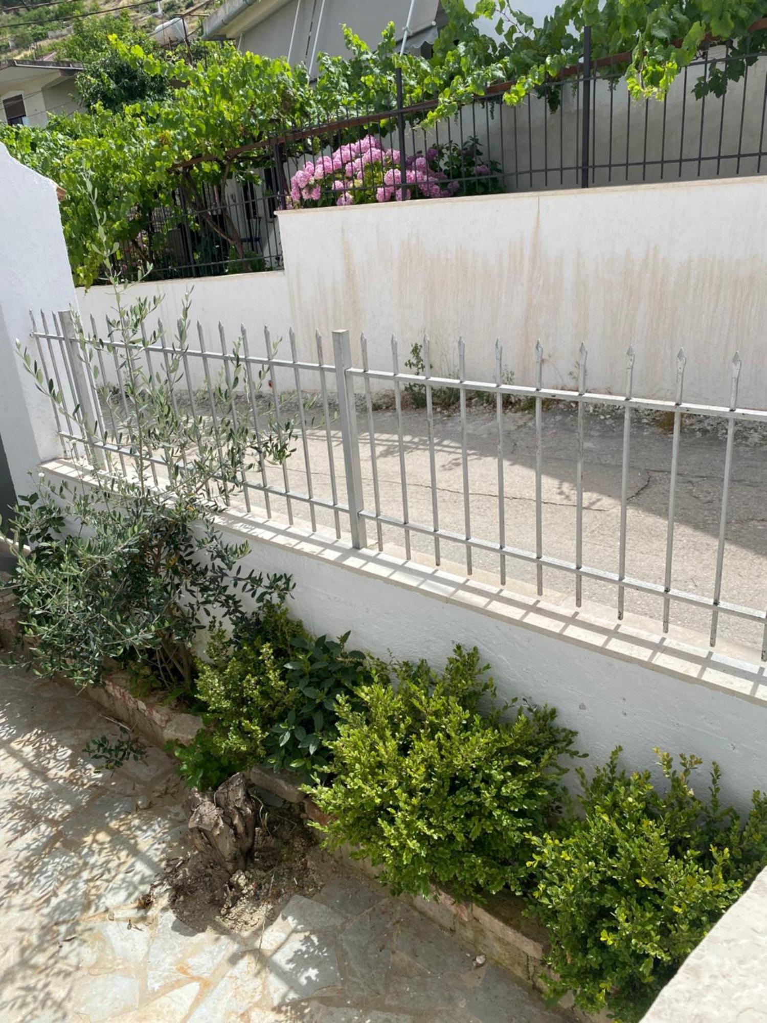 Vila Katalea Gjirokastër Exterior foto